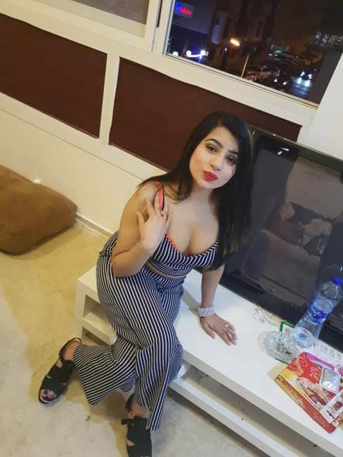 Escort Service Jahanvi In Delhi