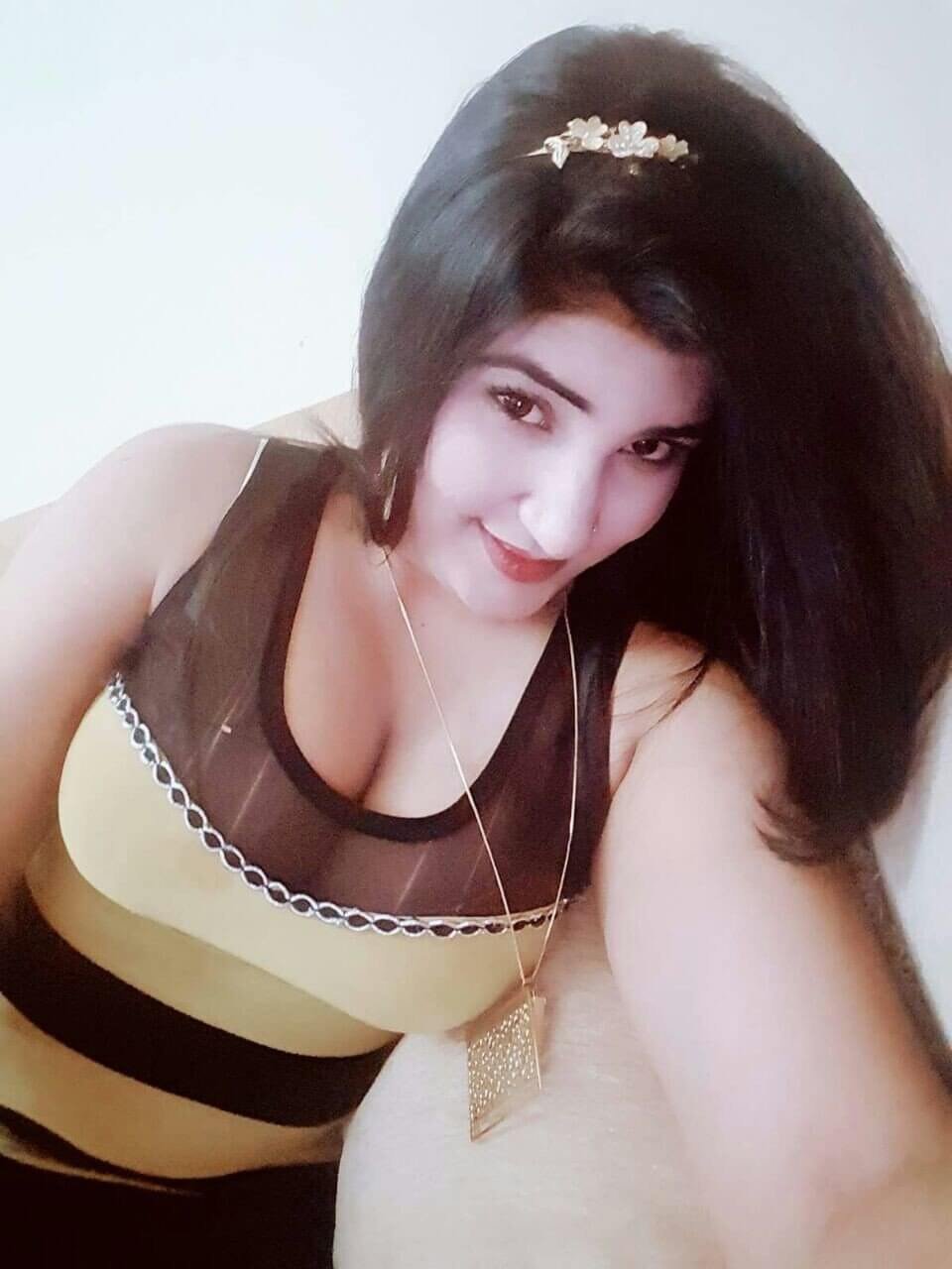Escort Service Naina In Delhi